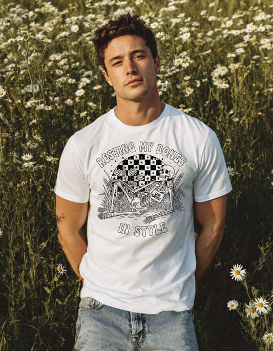 Resting My Bones in Style Men’s T-Shirt – Funny Skeleton Graphic Tee – Cool Relaxed Vibes Shirt, Soft Cotton Casual Streetwear